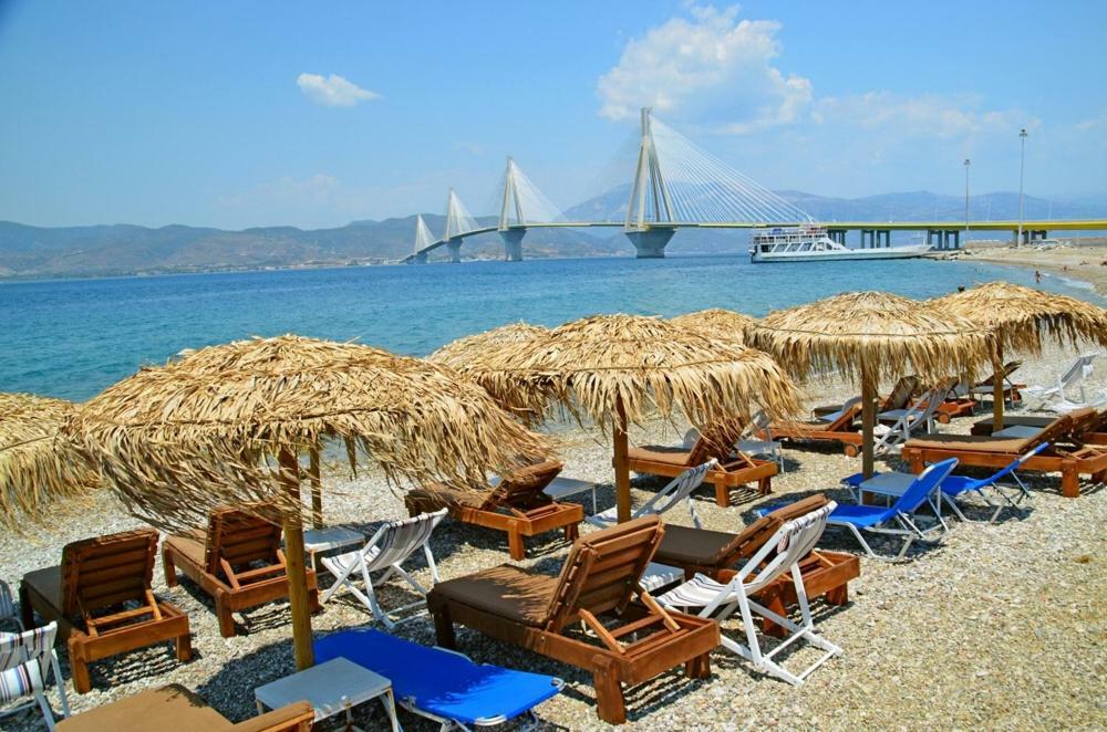 360 Spectacular View Apartment Patras Bagian luar foto